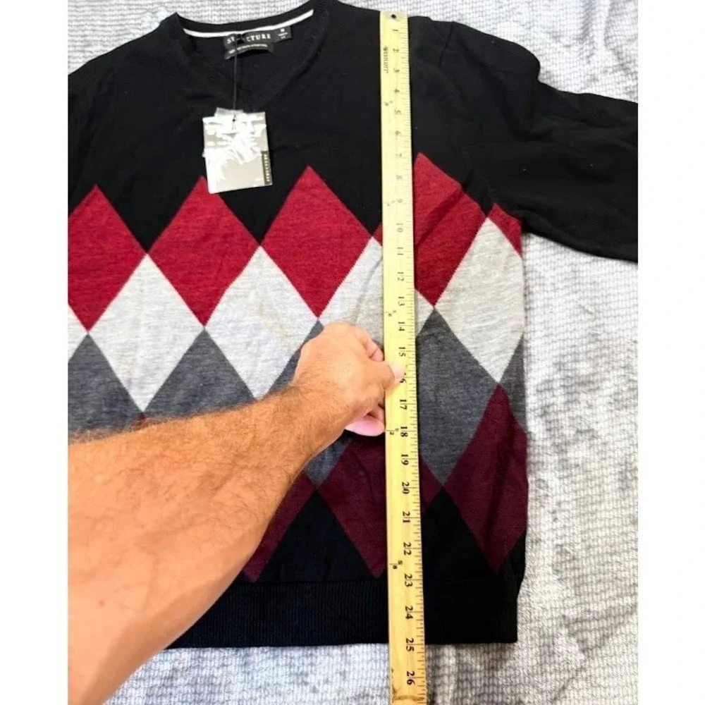 Structure Mens Argyle V-Neck Sweater Black Red Grey Italian‎ Merino Wool M Y2K